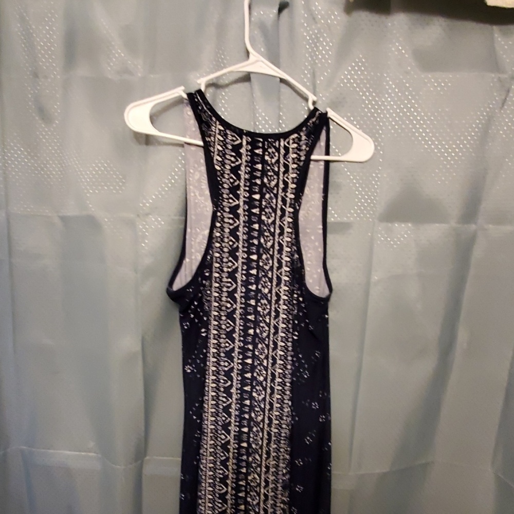 Dress - Picture 4 of 5